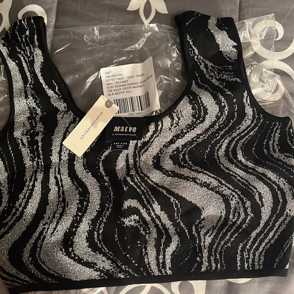 Maeve by Anthropologie Cropped Marble Vest only!Size:ALL; Silver and Black Motif - Picture 2 of 4